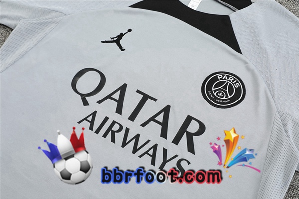 Training T-Shirts Paris PSG + Shorts Gris 2022/2023