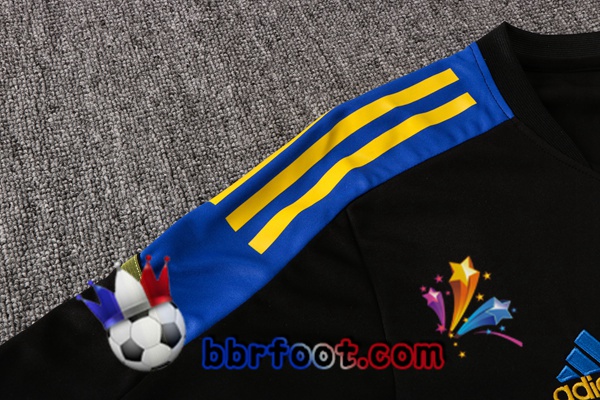 Ensemble Training T-Shirts Manchester United + Pantalon Noir 21/22