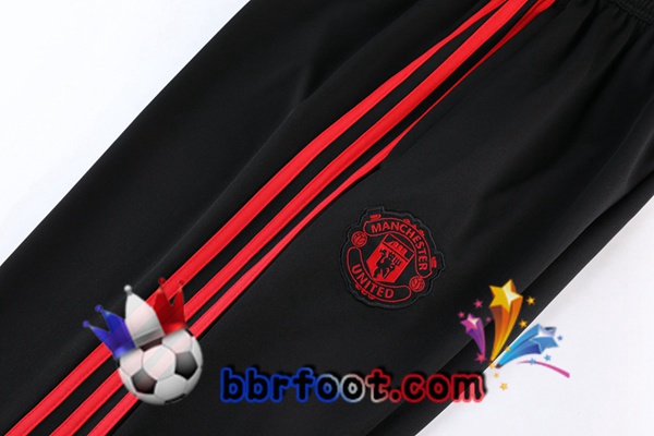Ensemble Training T-Shirts Manchester United + Pantalon Rouge 22/23