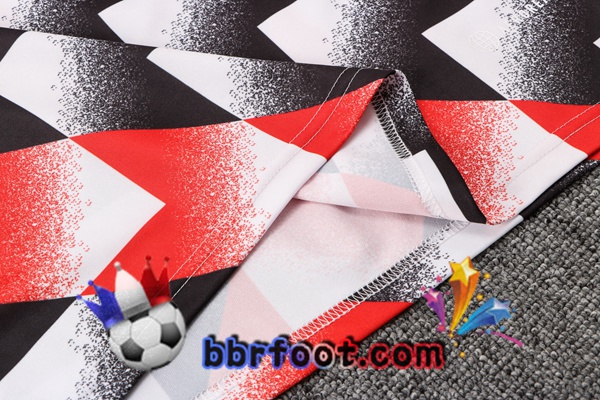 Training T-Shirts Manchester United + Pantalon Rouge 22/23