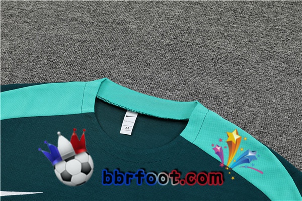 Ensemble Training T-Shirts Portugal + Shorts Vert 2023/2024