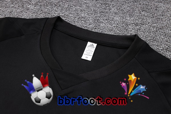 Ensemble Training T-Shirts Real Madrid + Shorts Noir 2023/2024