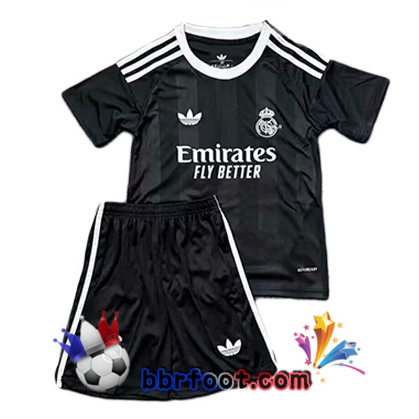 Maillot Foot Real Madrid Enfant Gardien de but Noir 2025/2026 Maillot Foot Real Madrid Enfant Gardien de but Noir 2025/2026