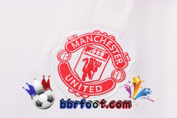 Training T-Shirts Manchester United + Pantalon Blanc 21/22