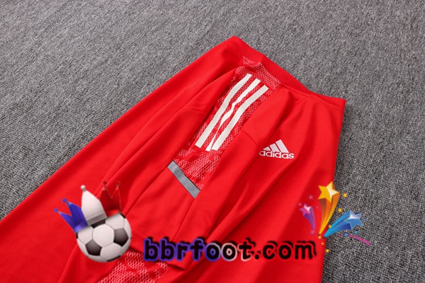 Training T-Shirts Manchester United + Pantalon Rouge 21/22