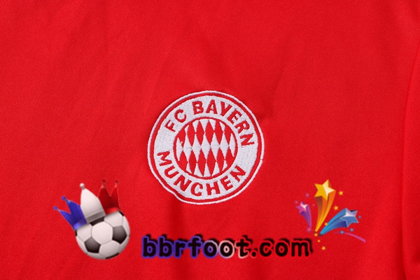 Training T-Shirts Bayern Munich + Pantalon Rouge 21/22