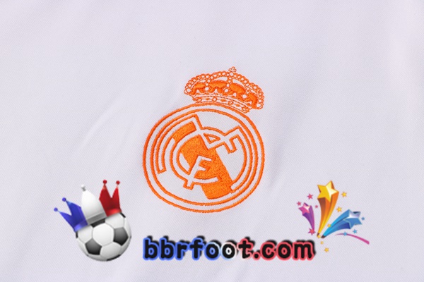Training T-Shirts Real Madrid + Pantalon Blanc 21/22