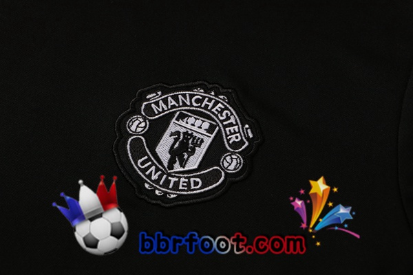 Training T-Shirts Manchester United + Pantalon Noir 21/22