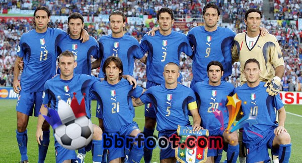 2006 Coupe du monde Champion Italie Domicile Retro Maillot de Foot Bleu